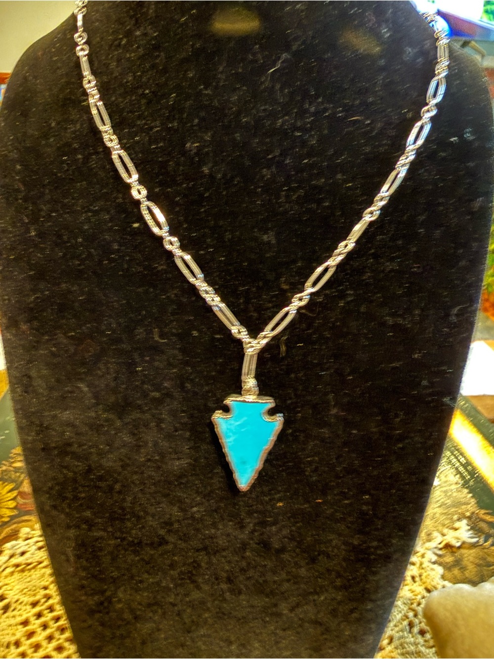 Turquoise colored Arrowhead Pendant Necklace - Blue Silver Chain